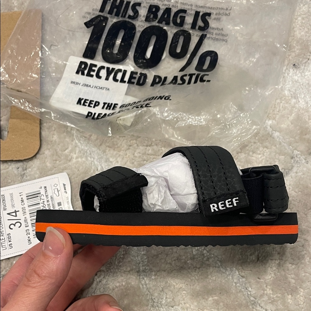 Reef Kids Black Strap Sandals